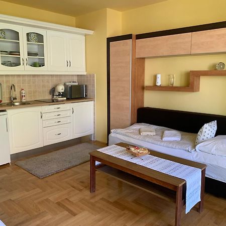 Mandarin Wellness Apartman Siófok Zewnętrze zdjęcie
