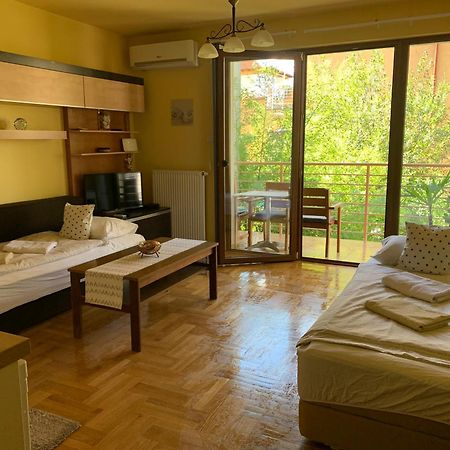 Mandarin Wellness Apartman Siófok Zewnętrze zdjęcie